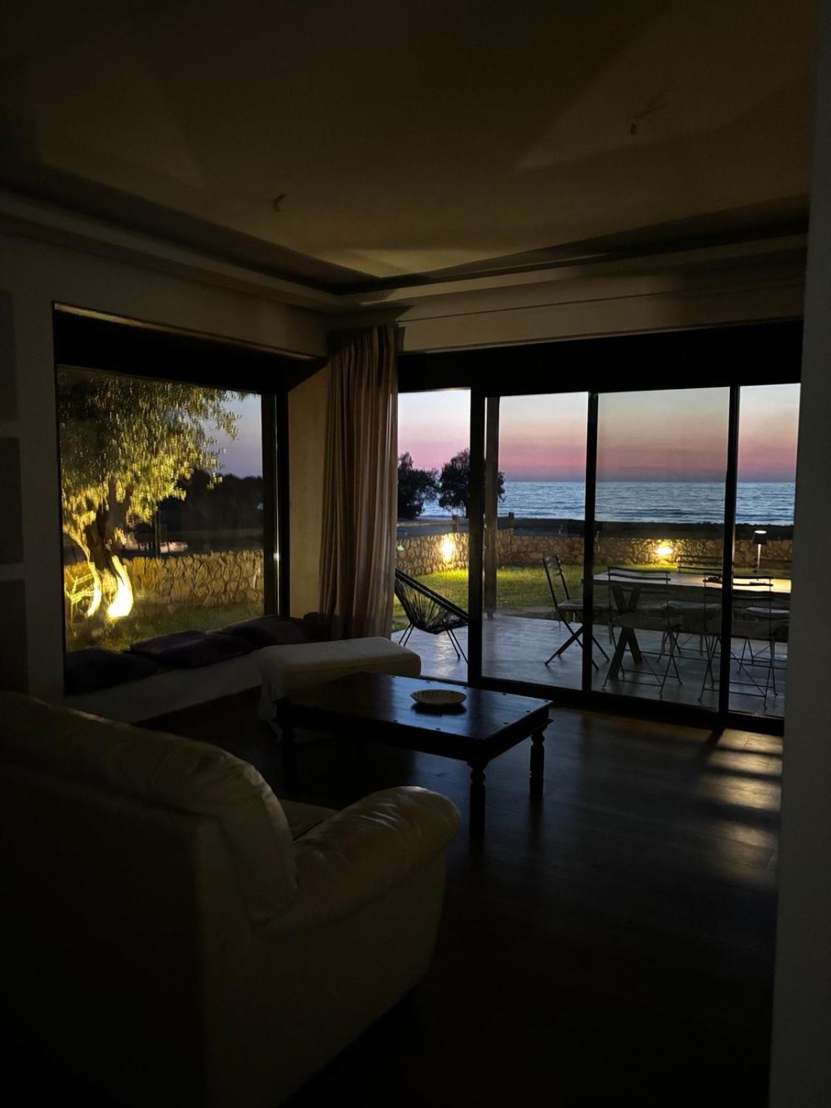 Olivomare Villa Kyparissia Exterior photo